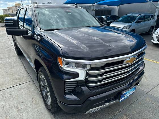 CHEVROLET SILVERADO 5.3 V8 GASOLINA 1500 HIGH COUNTRY 4X4 AUTOMÁTICO